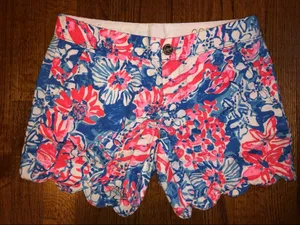 Lilly Pulitzer shorts thumbnail 1