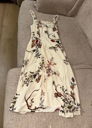 Here comes the sun tan floral dress thumbnail 1