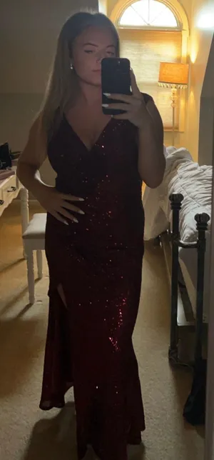 Lady Black Tie Dark Red Sparkle Prom Dress thumbnail 2