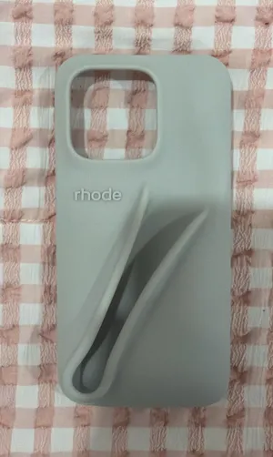 Rhode iphone 16 pro case thumbnail 1