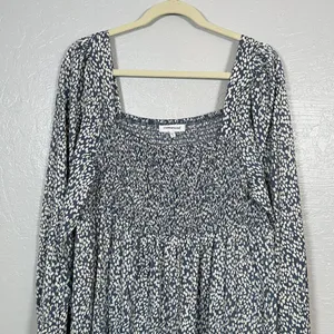 Motherhood Maternity Women XL Blue White Smocked Babydoll Top Long Sleeve thumbnail 3