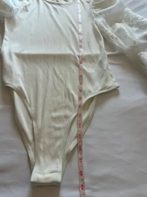 Bodysuit women’s ivory lace sleeve size, medium thumbnail 6