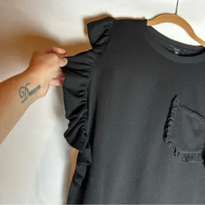NWT Drew Black Jersey Knit Crewneck‎ Ruffle Sleeve Blouse Top Shirt Size Medium thumbnail 4