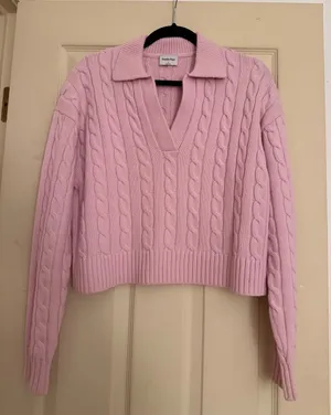 Aritzia Sunday best sweater thumbnail 1