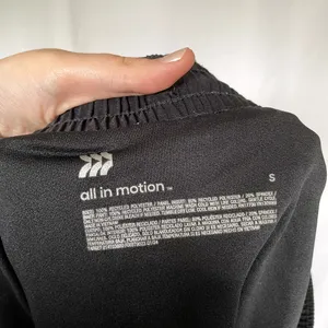 All in motion black athleisure summer shorts zip up‎ pocket women's size small thumbnail 7