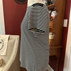 Lauren Ralph Lauren Black and White Boxy Polo Tee thumbnail 6