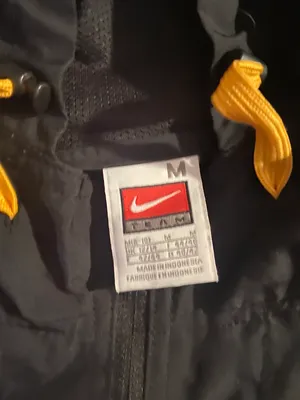 Nike windbreaker thumbnail 2