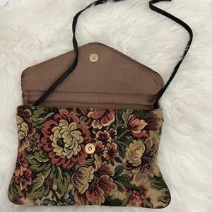Vintage 90’s Floral Tapestry Purse/ Clutch thumbnail 3