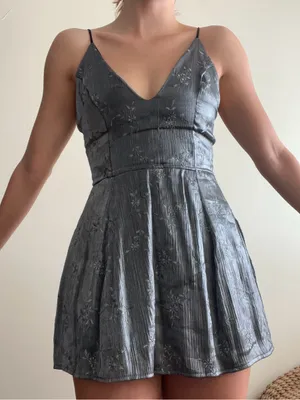 Lucy in the Sky Silver V-Neck Floral Fit-and-Flare Mini Going Out Party Dress thumbnail 1