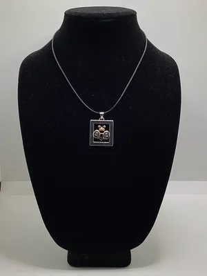Best mixed metal artisan Bee charm. 1”x1”. thumbnail 5