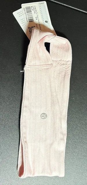 Lululemon License to Train Wide Headband. NWT Sold Out Blissful Pink thumbnail 1