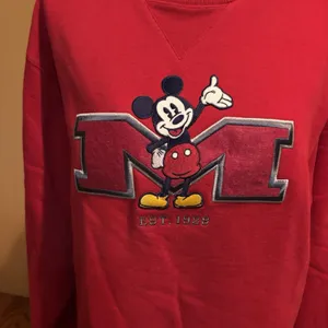Vintage 90s Disney Store‎ Mickey Mouse Sweatshirt Red Small NWT USA thumbnail 4
