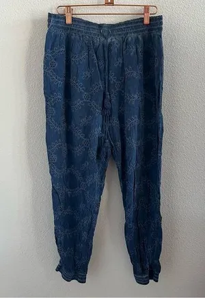 YFB Young Fabulous & Broke Blue Eyelet Lace Pants Rayon Cotton Medium thumbnail 1