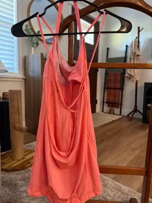 Lululemon Tank thumbnail 2