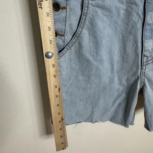 BDG Shortall Overalls Womens 30W Light Wash Denim Distressed‎ Raw Hem Shorts thumbnail 9