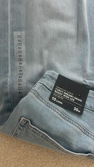 American Eagle Curvy Dreamy Drape Jeans thumbnail 4