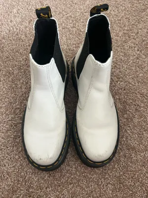 Dr. Martens Platform Boots Chelsea thumbnail 4