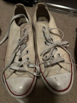 Converse Sneakers thumbnail 1