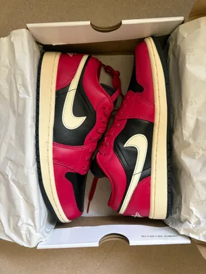 Nike Jordan 1 low. Raspberry. Youth 7, women’s 8.5 thumbnail 1