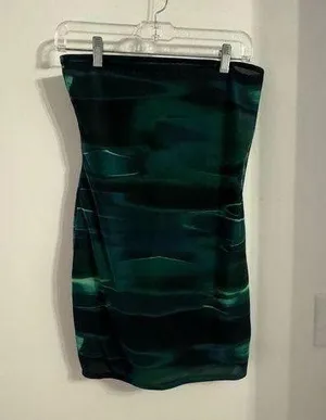 WHITEFOX trendy bodycon knee length dress size M strapless thumbnail 1