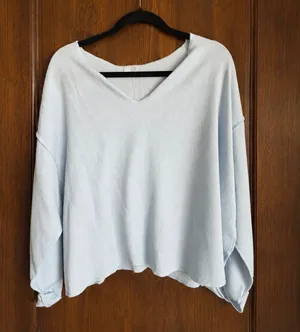 Francesca's baby blue long sleeve top thumbnail 1