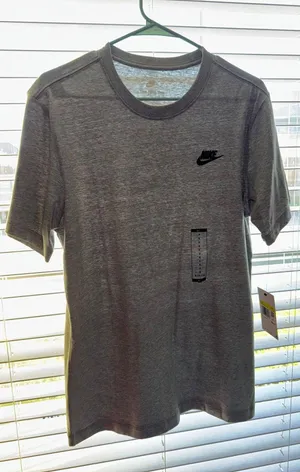 Nike T-Shirt thumbnail 1