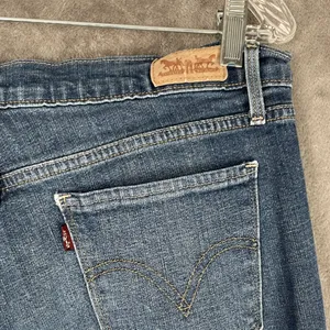 Levi's 515 Bootcut Jeans Women's 8 W30 L27 Blue Denim Flared Coastal Cowgirl Y2K thumbnail 8