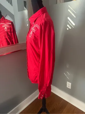 Wrangler western cowgirl vibrant red shirt embroidery rhinestone detail Medium thumbnail 4