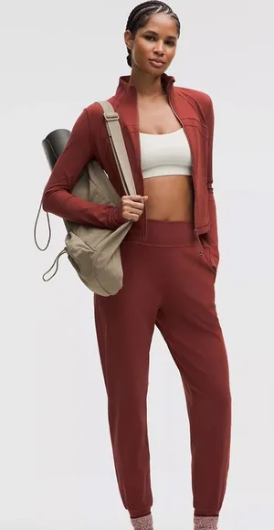 Lululemon align joggers  thumbnail 1