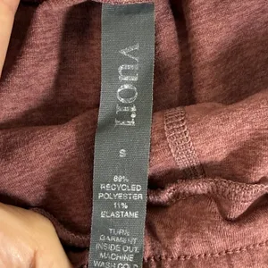 Vuori‎ Performance Jogger Mahogany Heather Womens Size S Slim Fit Sweatpants thumbnail 2
