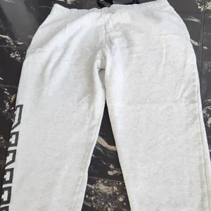 PINK Victoria's Secret Retired Skinny Joggers Size L thumbnail 4