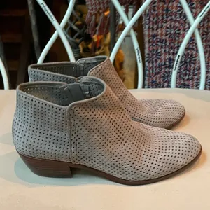 Sam Edelman‎ Perforated Bootie Taupe Size 7.5 thumbnail 6