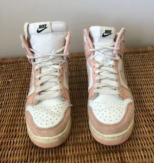 Women’s Dunk High 1985 thumbnail 2