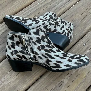Sam Edelman real leather booties 🐯🐯 thumbnail 7