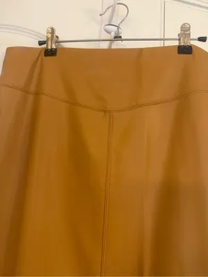 Express Faux Leather Pencil Skirt in Camel Brown NWT! thumbnail 2
