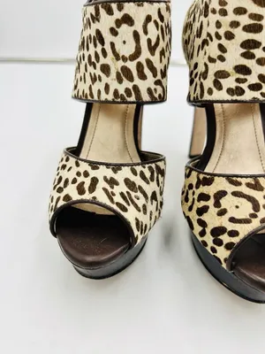 BCBGeneration Leopard Cow-Hair Platform Peep Toe D'Orsay 4.5" Heels Sz 6B thumbnail 7