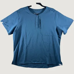 324‎ | FIGS Womens XL Notched Neck Scrub Top Teal Medical Healthcare Uniform thumbnail 1