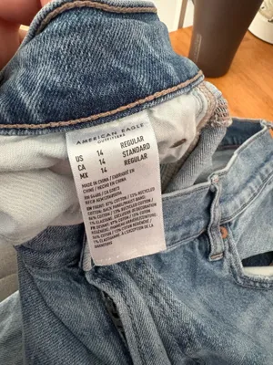 American Eagle Ex-Boyfriend Jeans thumbnail 5
