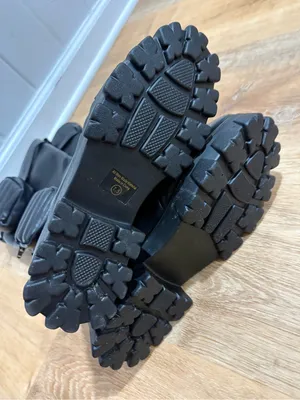 16” mission Combat boots with detachable pouches thumbnail 8