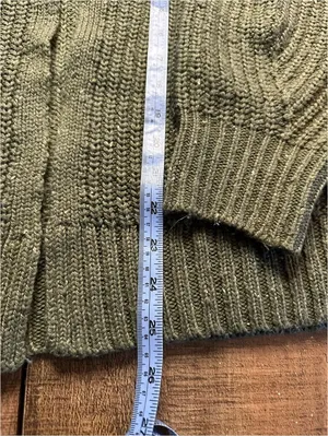 Universal Threads Cozy Olive Green Chunky Knit Cardigan, Size Small thumbnail 6
