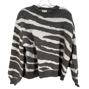 POL Prudencia Zebra Sweater Women's Small Gray‎ White Animal Print Crewneck thumbnail 1