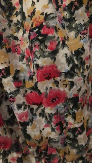 Super cute floral romper. Multi Size XL thumbnail 2