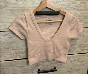 Garage Women Pink Ribbed V-Neck Short Sleeve Crop Top P/S thumbnail 1