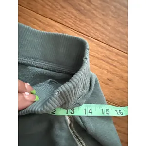 Aerie Women Sage Green French Terry Dolphin Shorts Zipper Pockets‎ Medium beach thumbnail 5