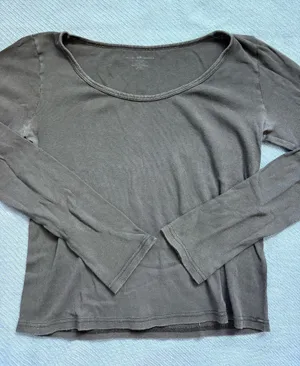 Brandy Melville Long Sleeve thumbnail 1