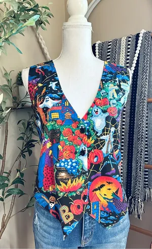 Vintage Basic Editions Halloween Women’s M Novelty Witch Ghost Waistcoat Vest thumbnail 1