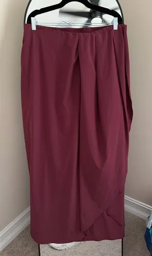 Halara Women's Burgundy Skirt - Elastic Waist Elegant Draped Design thumbnail 1