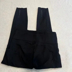 Lululemon fast and free leggings in black reflective size 6 thumbnail 6