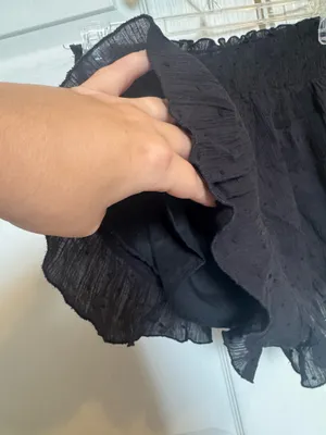 Black forever21 Ruffle Swiss dot Smocked Waist Shorts. Never worn thumbnail 4