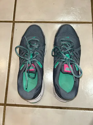 Nike Mint & Pink Athletic Shoes thumbnail 4